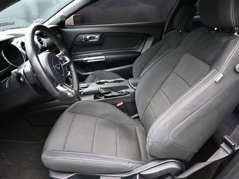 Used 2015 Ford Mustang Coupe image 11