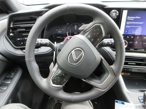 New 2026 Lexus TX 350 AWD image 37