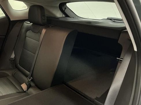 New 2026 Chevrolet Trax LT w/ LT Convenience Package FWD image 24