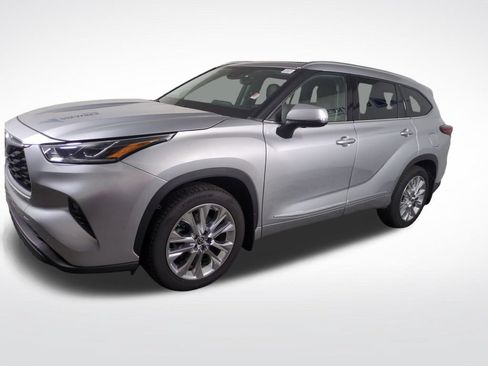 Used 2020 Toyota Highlander Limited AWD/4WD image 1