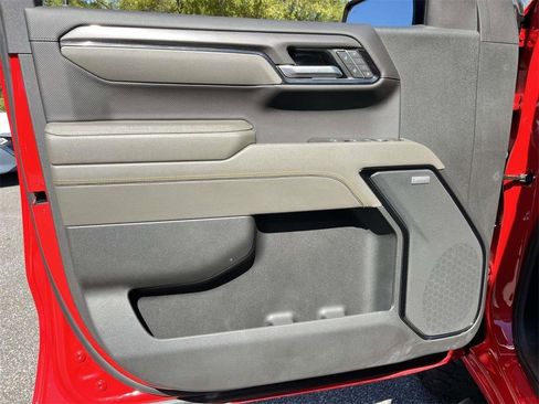 Used 2023 Chevrolet Silverado 1500 ZR2 w/ Technology Package image 10