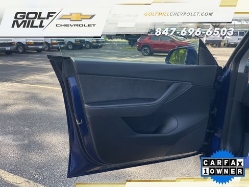 Used 2022 Tesla Model Y Performance AWD/4WD image 13