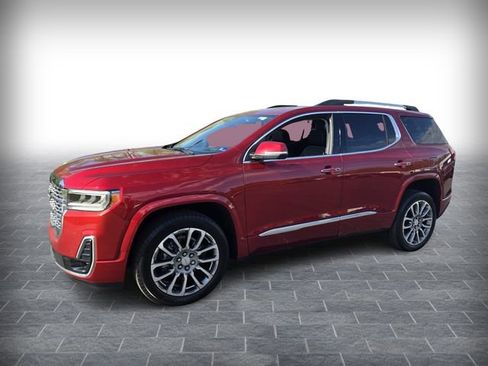 Used 2023 GMC Acadia Denali w/ Denali Technology Package AWD/4WD image 3