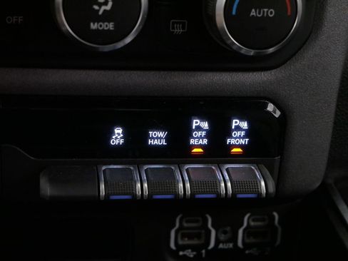 Used 2022 RAM 1500 Big Horn image 37