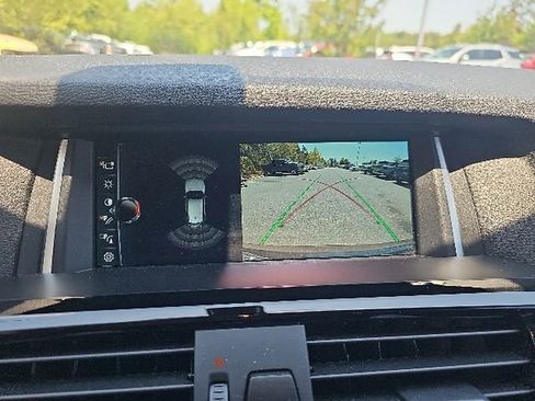 Used 2017 BMW X3 sDrive28i RWD image 5