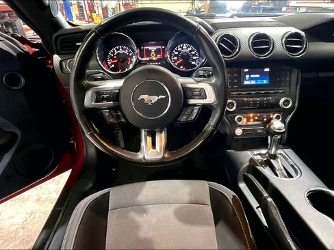 Used 2016 Ford Mustang V6 w/ Equipment Group 051A image 5