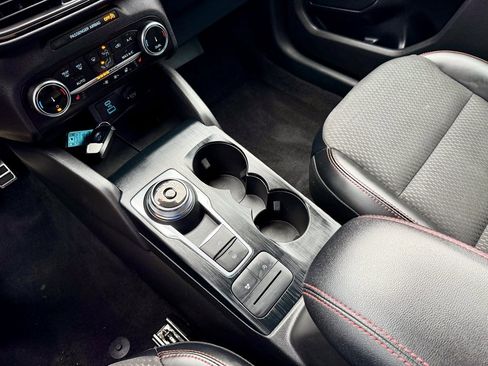 Certified 2023 Ford Escape ST-Line image 21