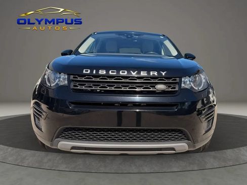 Used 2019 Land Rover Discovery Sport SE AWD/4WD image 2