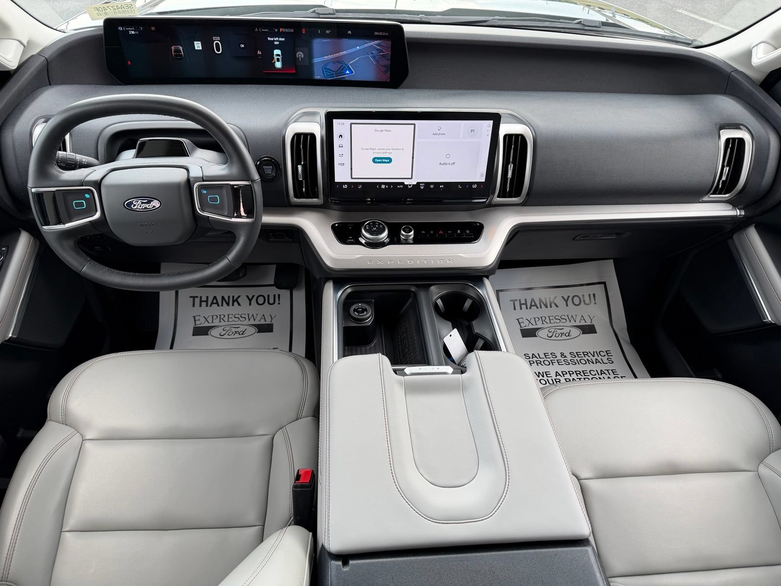 Used 2025 Ford Expedition Active AWD/4WD image 17