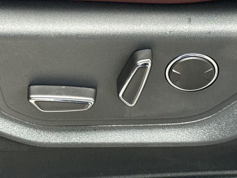 Used 2024 Ford Expedition Max Limited AWD/4WD image 23