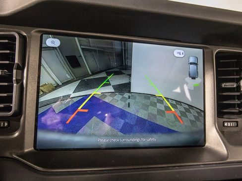 Used 2025 Ford Bronco Big Bend image 24