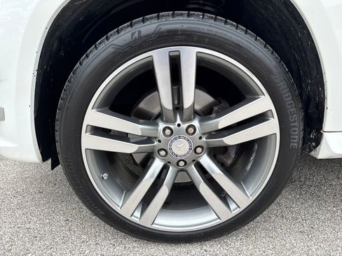 Used 2013 Mercedes-Benz GLK 350 4MATIC image 9
