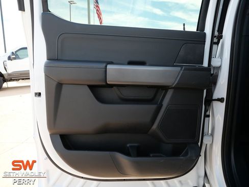 Used 2024 Ford F150 XLT w/ Mobile Office Package image 15