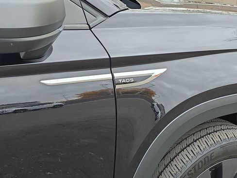 Used 2023 Volkswagen Taos S w/ Driver Assistance Package image 11