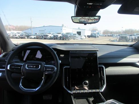 New 2026 GMC Acadia Elevation image 17