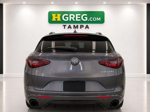 Used 2023 Alfa Romeo Stelvio Veloce AWD/4WD image 7