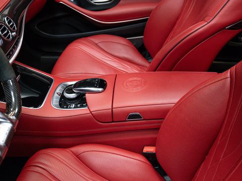 Used 2020 Mercedes-Benz S 63 AMG 4MATIC Sedan w/ Warmth & Comfort Package image 23