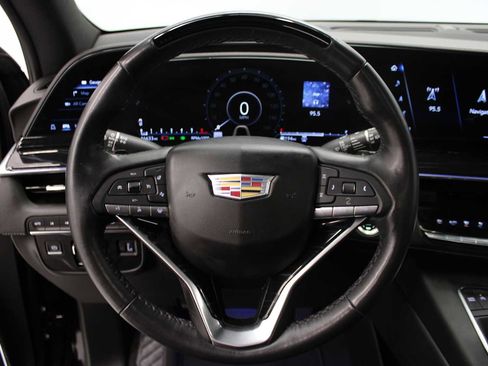 Certified 2024 Cadillac Escalade Sport w/ LPO, ONYX Package image 29