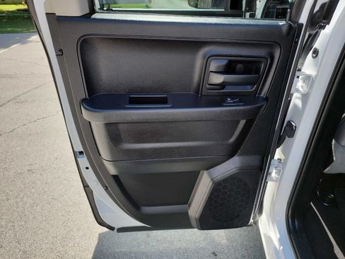 Used 2015 RAM 1500 Tradesman RWD image 26