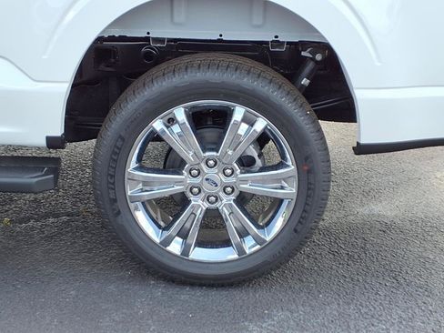 New 2025 Ford F150 Lariat w/ Equipment Group 502A High image 12