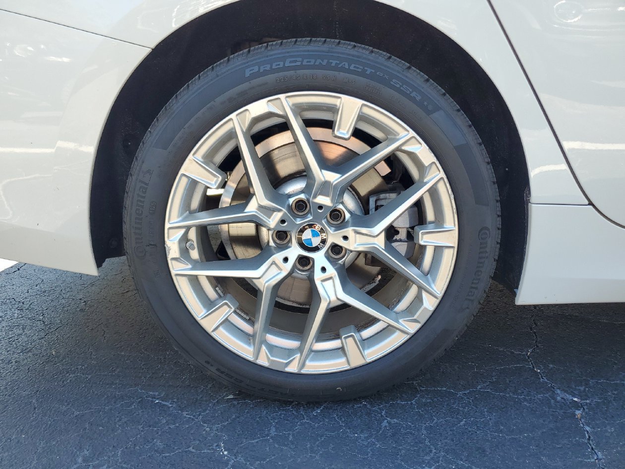 Used 2026 BMW 330i xDrive Sedan AWD/4WD image 5