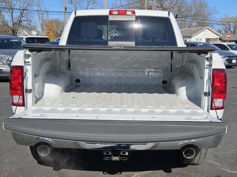 Used 2018 RAM 1500 Lone Star image 9
