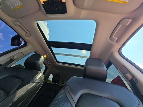 Certified 2023 Nissan Pathfinder SL w/ SL Premium Package AWD/4WD image 22
