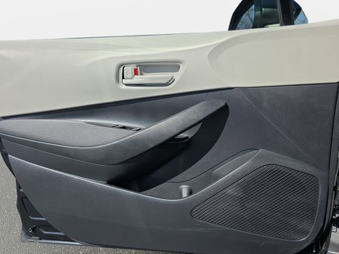 Used 2024 Toyota Corolla LE image 26