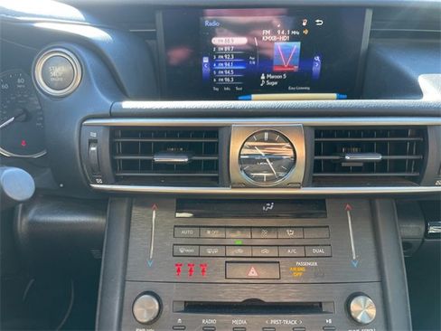 Used 2020 Lexus IS 300 image 6