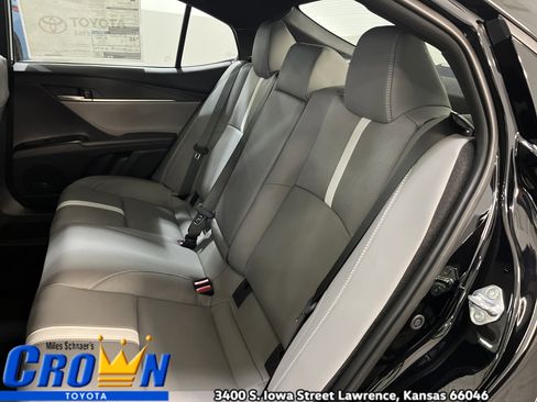 New 2026 Toyota Camry SE FWD image 20