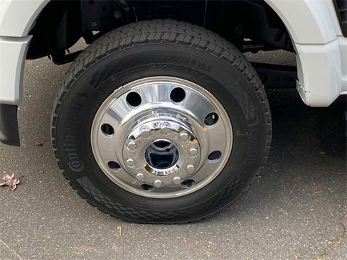 Used 2026 Ford F450 Lariat w/ Chrome Package image 8