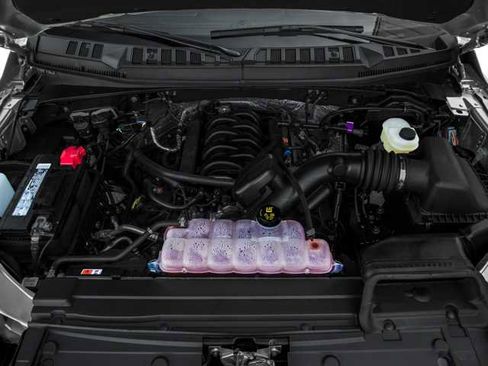 Used 2017 Ford F150 Lariat w/ Equipment Group 502A Luxury RWD image 8