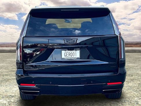 Used 2025 Cadillac Escalade ESV Sport Platinum w/ LPO, Floor Liner Package image 6