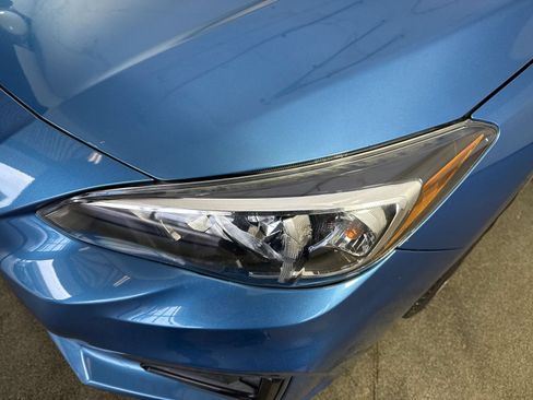 Used 2018 Subaru Impreza 2.0i Sport AWD/4WD image 27