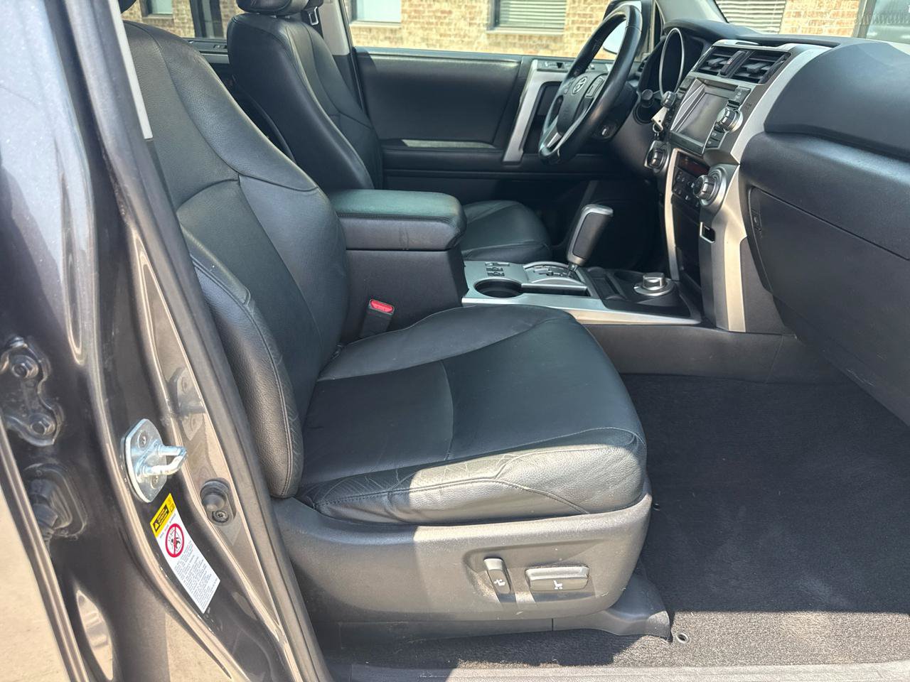Used 2011 Toyota 4Runner Limited w/ Convenience Pkg AWD/4WD image 51
