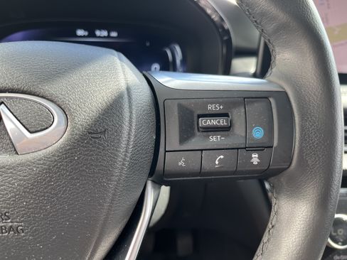 Certified 2024 INFINITI QX60 Luxe FWD image 25