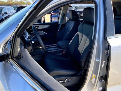 Used 2026 Acura MDX image 8
