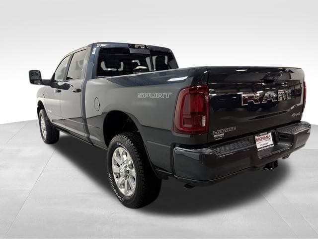 New 2026 RAM 2500 Laramie AWD/4WD image 11
