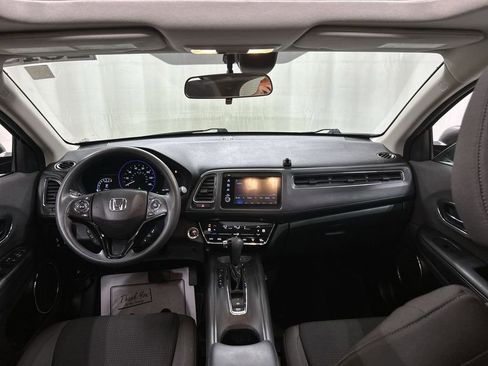 Used 2019 Honda HR-V EX image 18