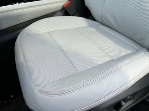 New 2026 Ford Explorer Platinum w/ LUX Leather Package image 12