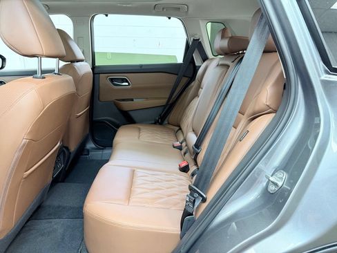 New 2026 Nissan Rogue Platinum w/ Platinum Premium Package AWD/4WD image 18