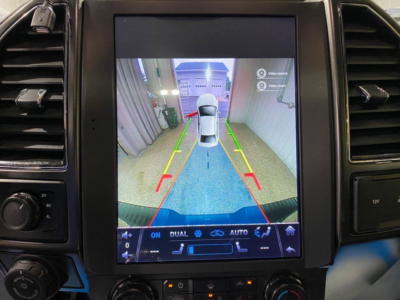 Used 2019 Ford F150 XLT w/ Equipment Group 302A Luxury AWD/4WD image 14
