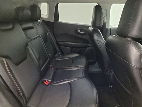 Used 2020 Jeep Compass Latitude FWD image 19