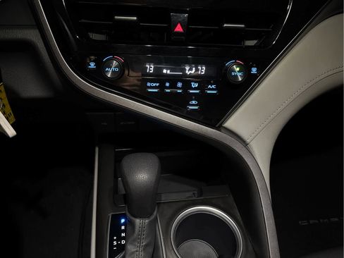 Used 2024 Toyota Camry LE image 40