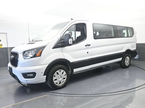 Used 2024 Ford Transit 350 XLT RWD image 2