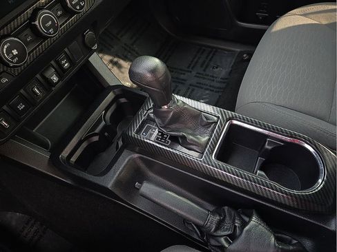 Used 2019 Toyota Tacoma SR5 image 20