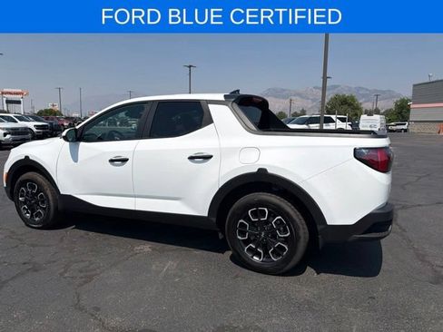 Used 2023 Hyundai Santa Cruz SE AWD/4WD image 11