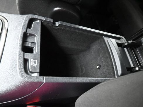 Used 2019 Dodge Durango GT image 25