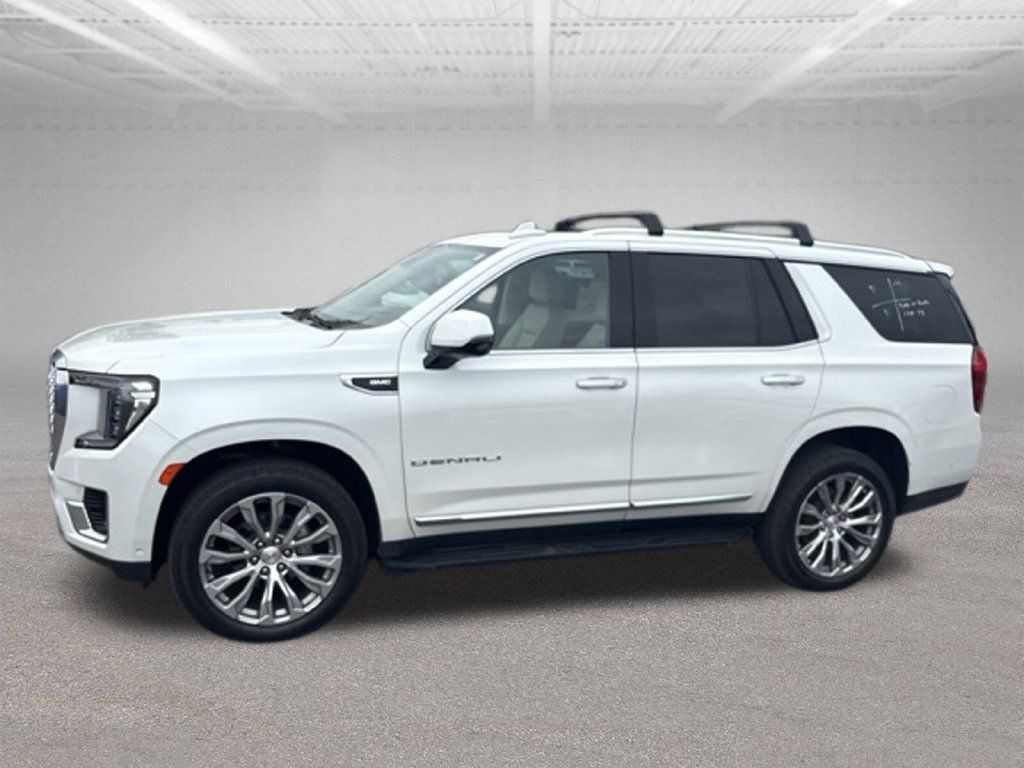 Used 2023 GMC Yukon Denali w/ Advanced Technology Package AWD/4WD image 4