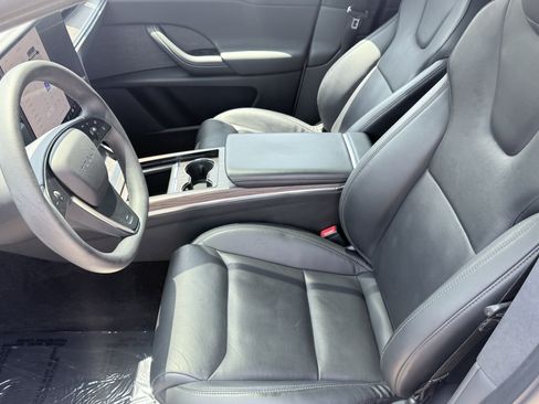 Used 2023 Tesla Model X AWD/4WD image 31